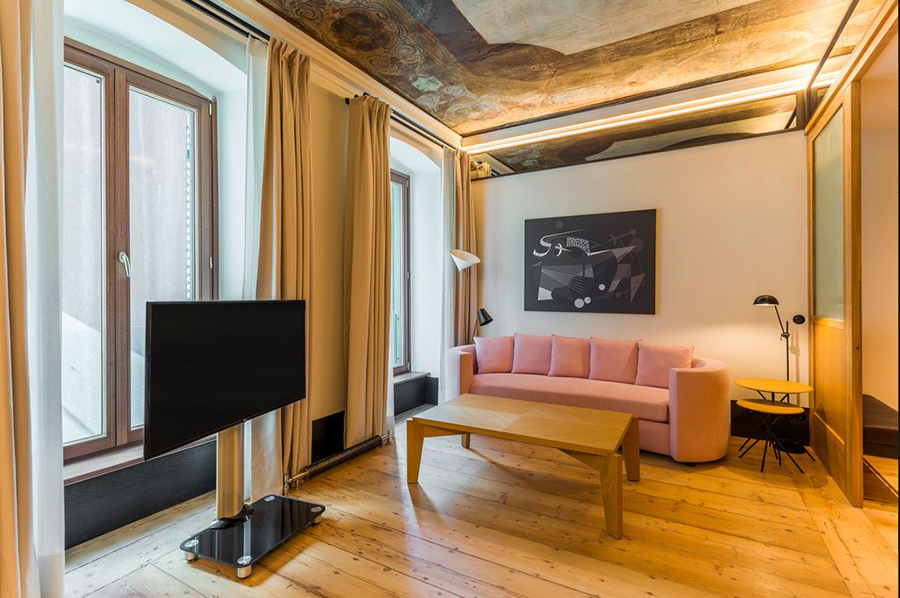 Historical Junior Suite